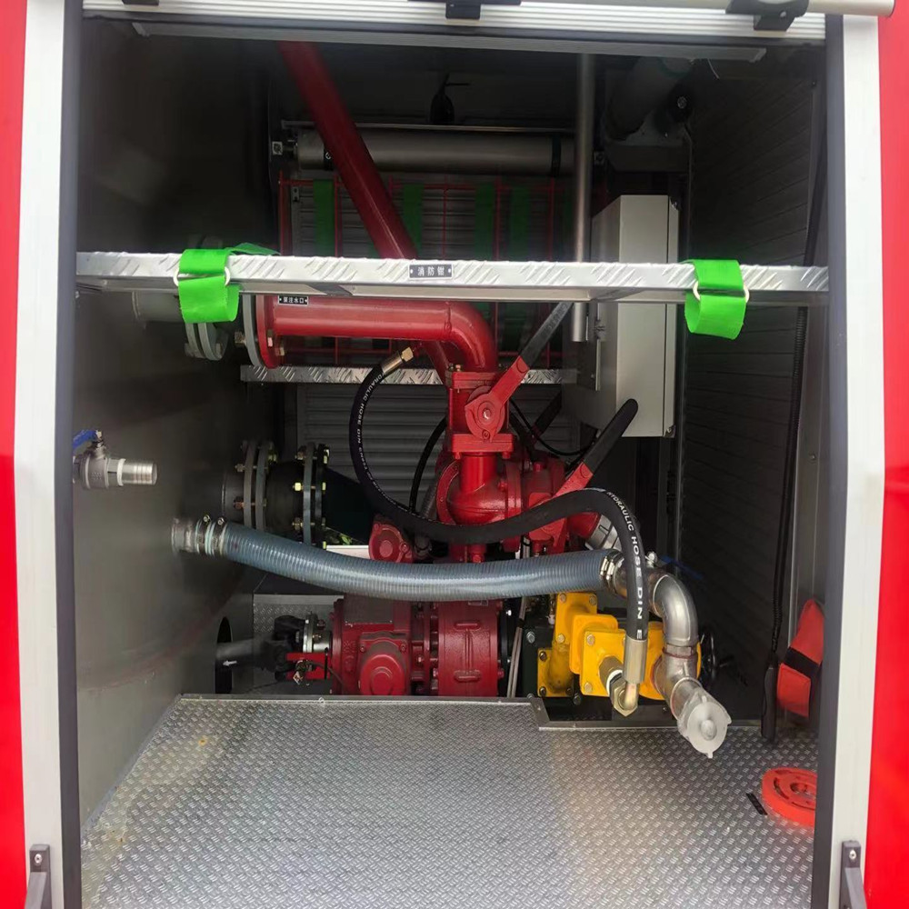 J�|�L��ĭ����܇ ˮ��5    ��ĭ1.8